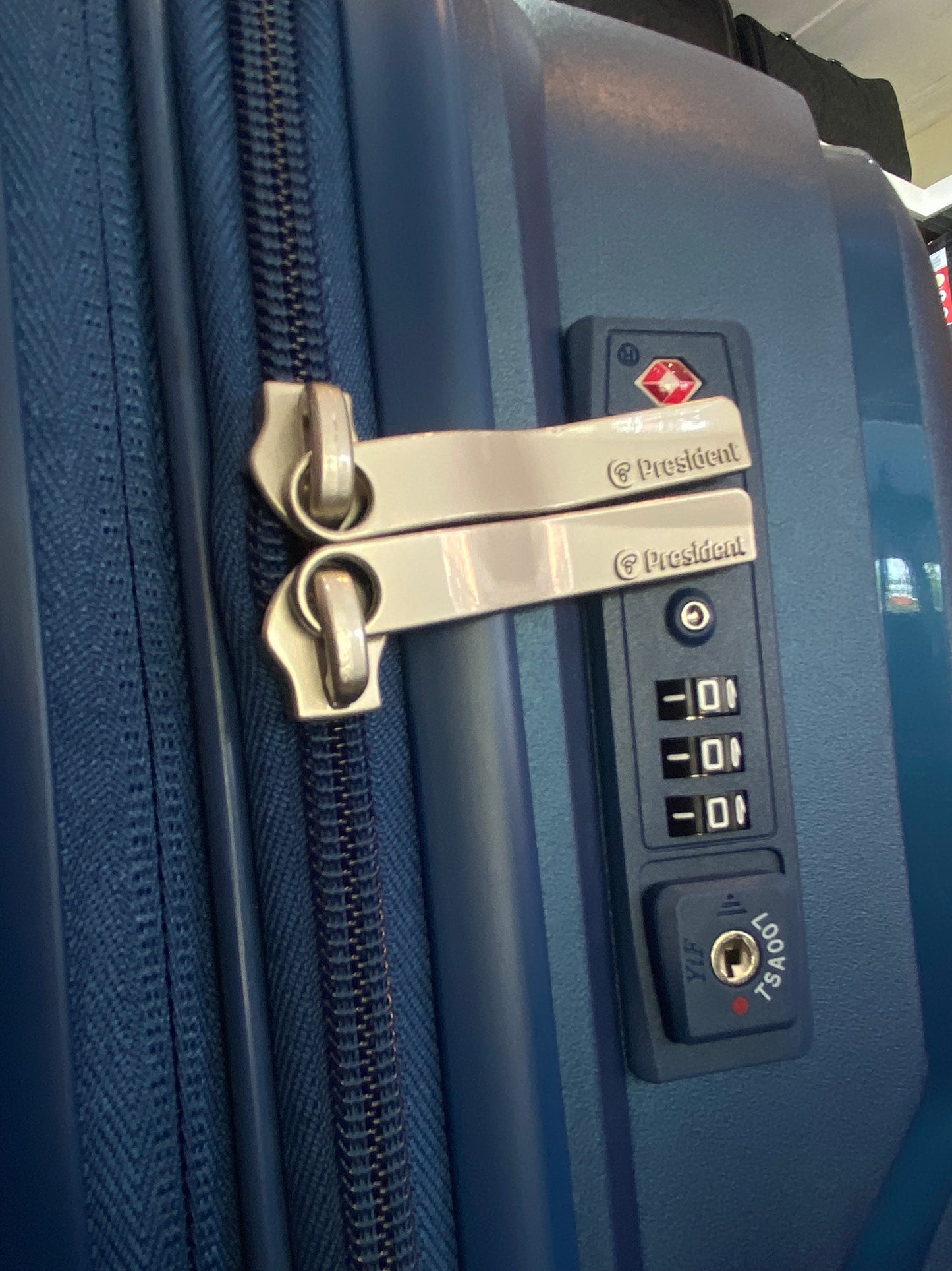 PRESIDENT 20/24/28 INCH - BLUE