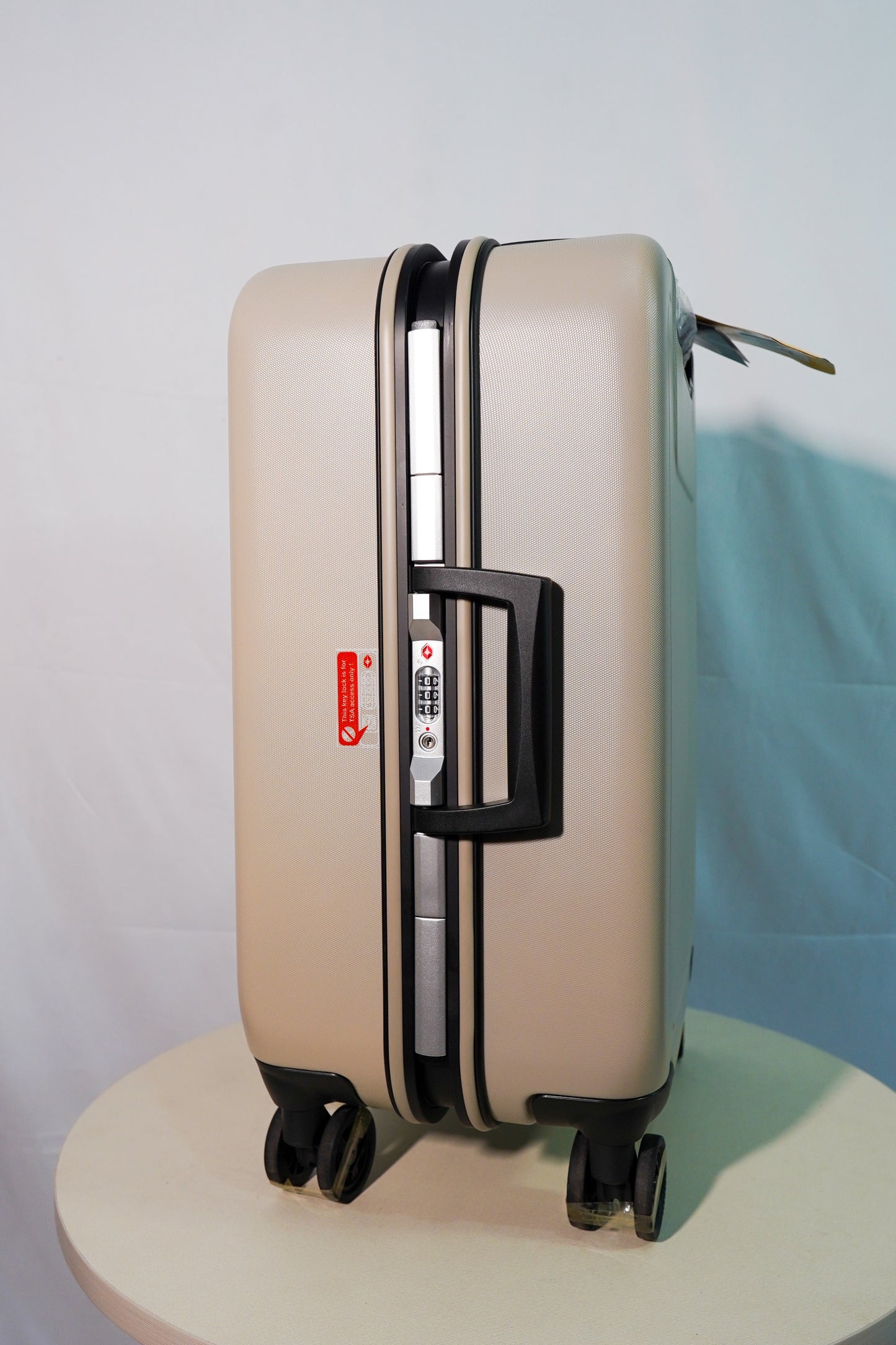 PRESIDENT 20 INCH -  BEIGE