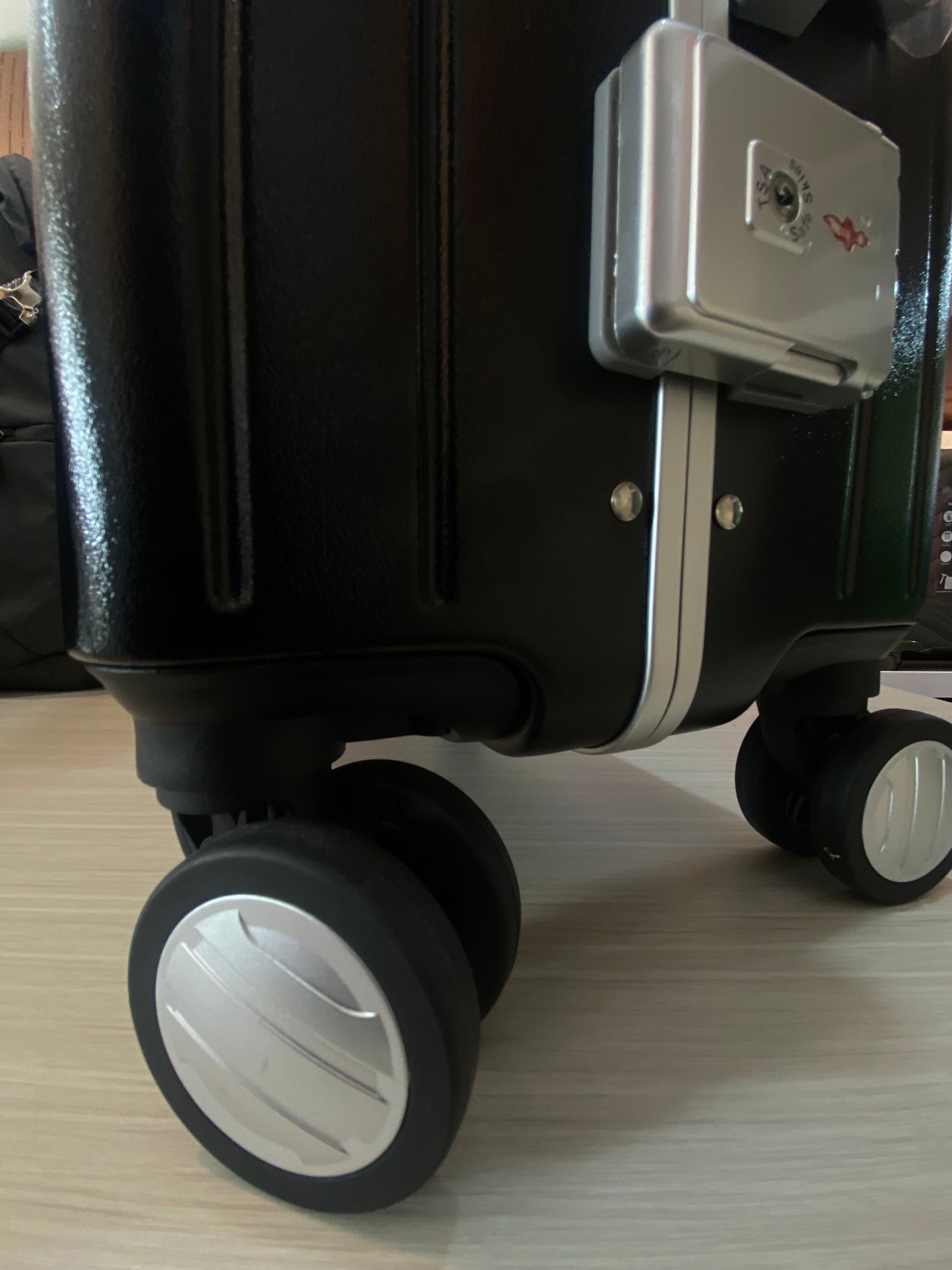 POLO CLASSIC 2O/24 INCH