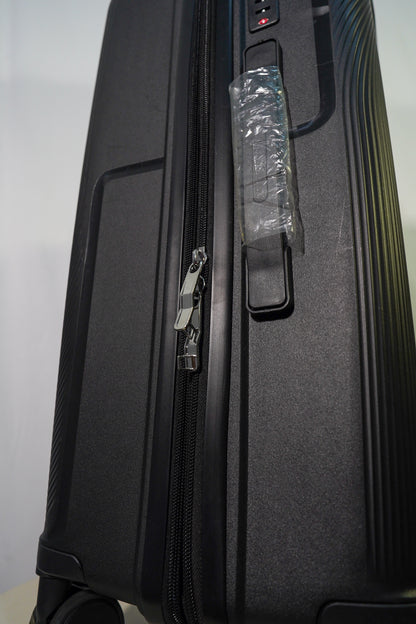 SUITCASE 24 INCH - BLACK