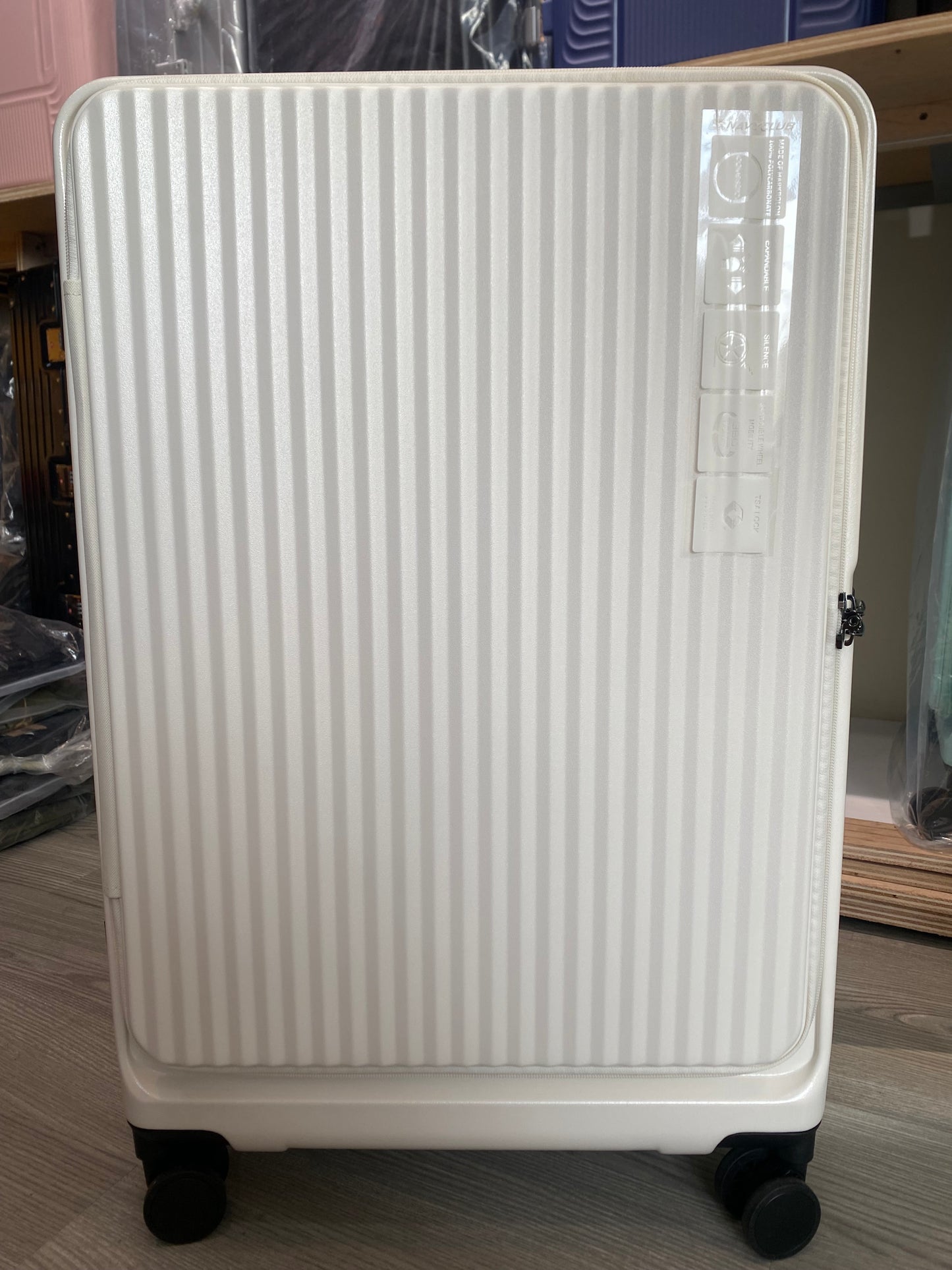 NAVY CLUB - 20/24/28” INCH