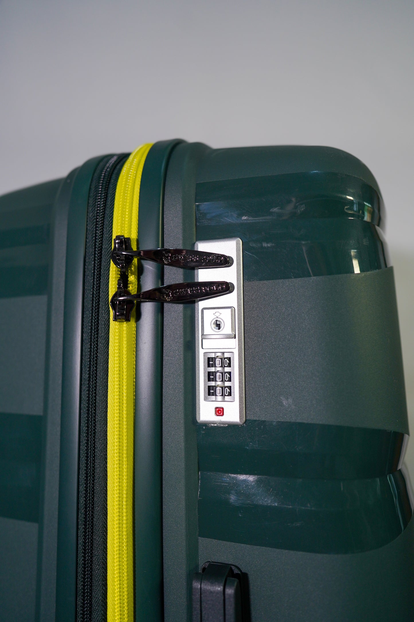 SWISS POLO - MOSS GREEN