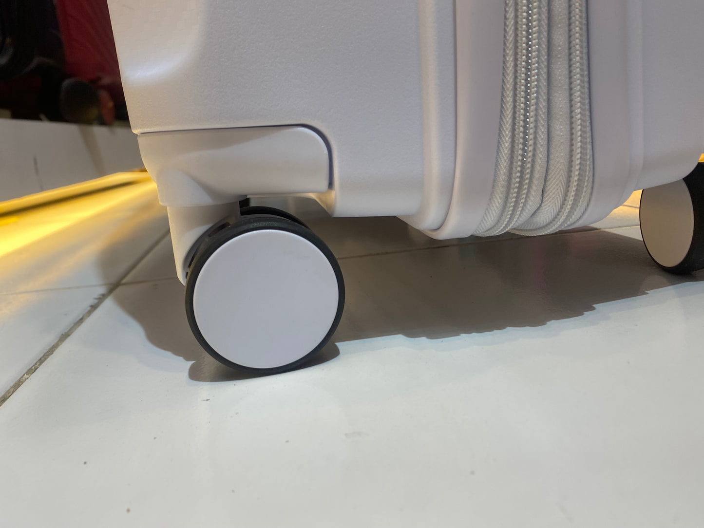 SWISS POLO 20/24” INCH