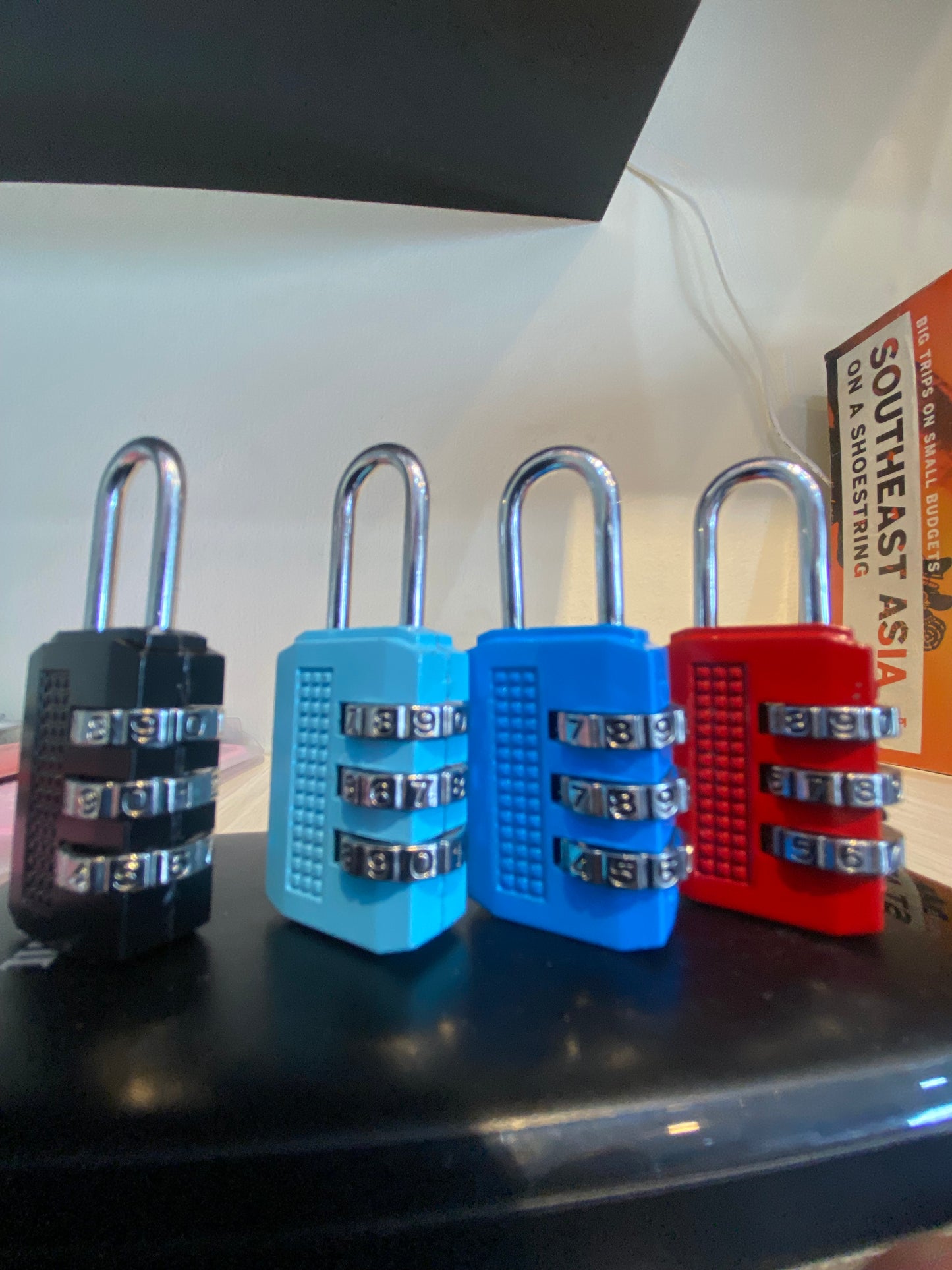 LUGGAGE LOCK